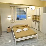Magemenou Hotel