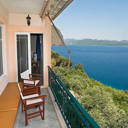 Magemenou 2* Nikiána